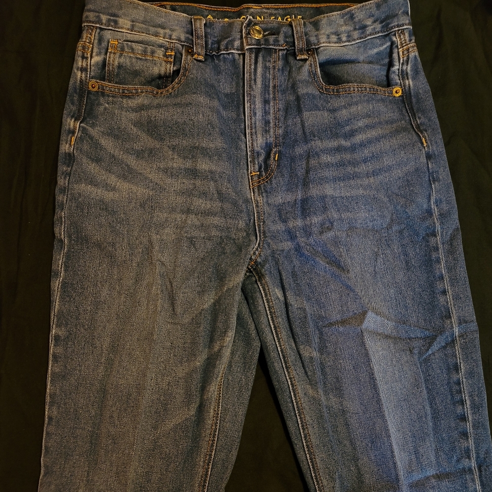 American Eagle mom jeans size 4